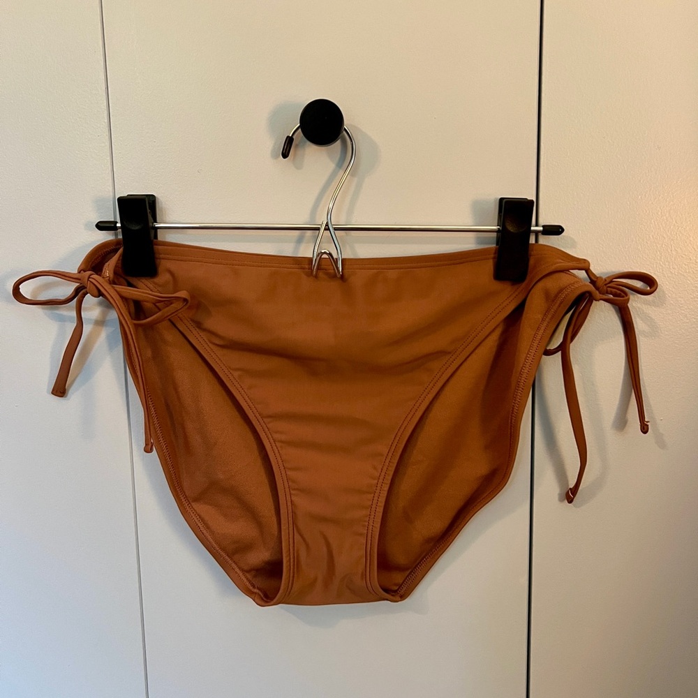 Brown bikini bottom
